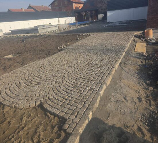 Prirdoni kamen Beograd - Mimaros Stone