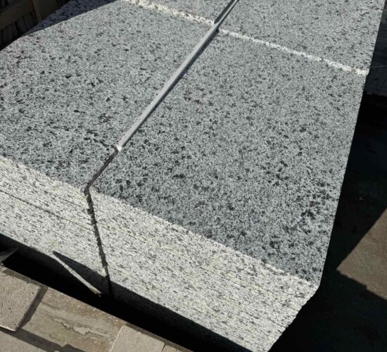 Prirdoni kamen Beograd - Mimaros Stone