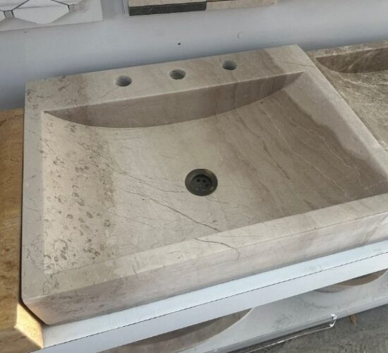 Prirdoni kamen Beograd - Mimaros Stone