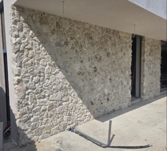 Prirdoni kamen Beograd - Mimaros Stone