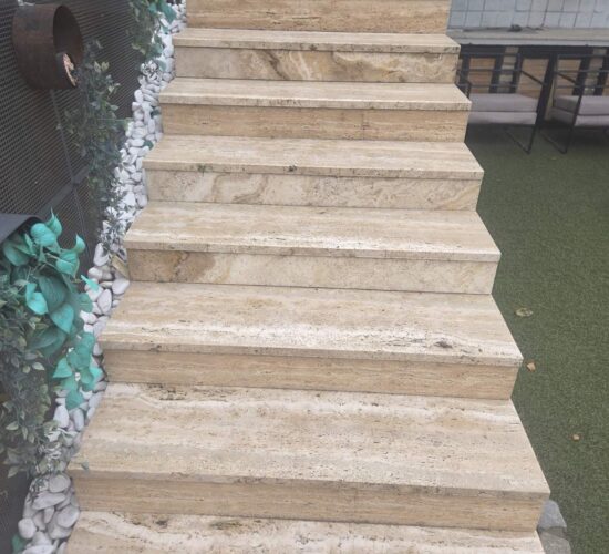 Prirdoni kamen Beograd - Mimaros Stone