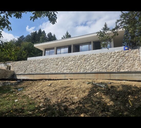 Prirdoni kamen Beograd - Mimaros Stone