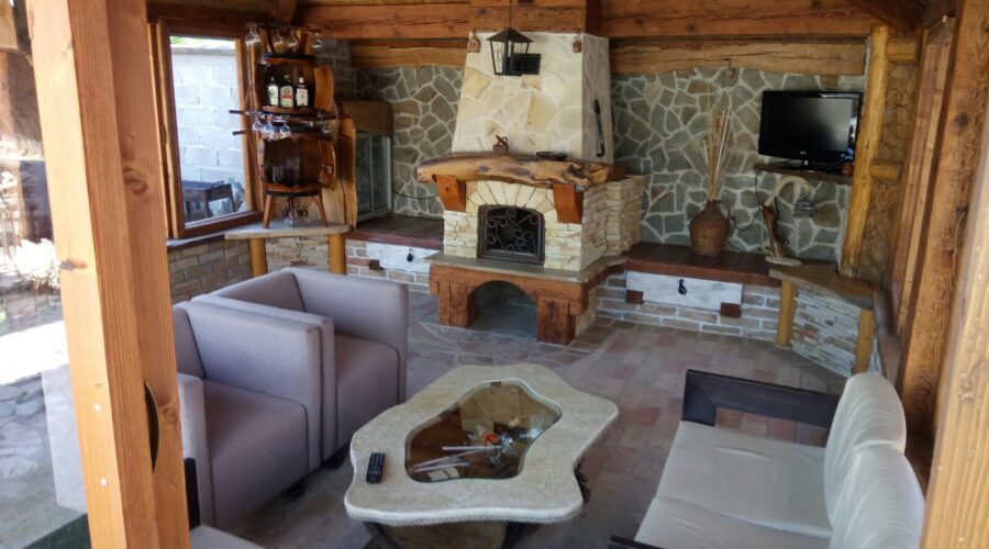 Prirdoni kamen Beograd - Mimaros Stone