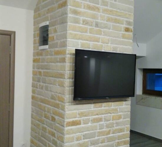 Prirdoni kamen Beograd - Mimaros Stone